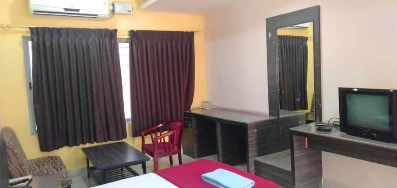 Iroomz Hoysala Residency Bellary Exteriér fotografie